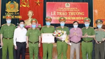 Khám phá vụ vận chuyển ma túy, thu giữ nhiều heroin và 5 khẩu súng 