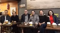 Cảm nhận của một nhà văn Mỹ về đêm lịch sử của bóng đá Việt Nam