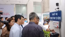 Khám chữa bệnh tại Bệnh viện Chợ Rẫy không cần dùng tiền mặt 
