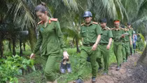 Những dấu chân thanh niên Công an tình nguyện ở vùng quê nghèo