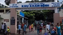 Bé trai 4 tuổi tử vong nghi do bạo hành