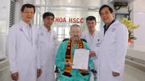 Phi công người Anh đã hoàn toàn bình phục sau 3 tháng rời Việt Nam
