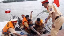 Làm thế nào để thay đổi ý thức của người dân khi tham gia giao thông?