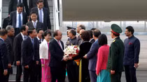 Thủ tướng đến Thủ đô New Delhi, Ấn Độ