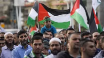 Israel theo dõi nội dung Facebook của người Palestine