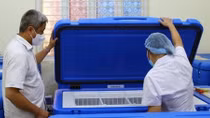 Tủ lạnh chuyên dụng bảo quản vaccine đã đến Việt Nam
