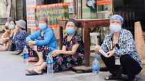 Bệnh nhân ung thư lạc trong bão COVID: Sợ không còn sức mà chờ đợi…