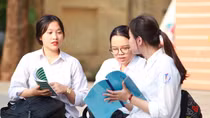 Hà Nội loại học sinh có học lực trung bình khỏi lớp chuyên