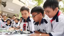 Trường công mô hình tiên tiến: Thận trọng triển khai, minh bạch trong học phí