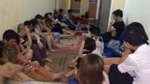 Đánh sập nhiều tụ điểm ăn chơi thác loạn ở thành phố Cảng