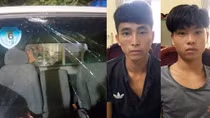 Gửi xe máy để... ném gạch vào xe ôtô của CSGT