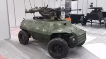 Iraq: Tung ra robot đầu tiên tiêu diệt IS