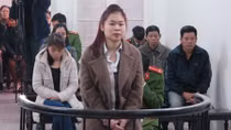 Xét xử thiếu nữ "bột phát" giết bạn trai