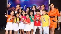 Văn Mai Hương tươi tắn, xinh đẹp trên ghế nóng “Vietnam Idol Kids”