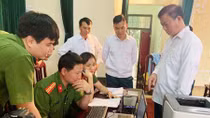 Cấp căn cước công dân lưu động cho bộ đội Trung đoàn 923