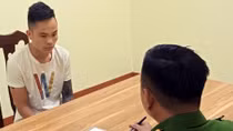 Phá xe ô tô do không được nhường đường