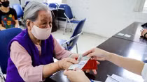 Hà Nội khẩn trương triển khai gói hỗ trợ 62.000 tỷ đồng