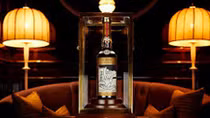 Chai rượu whisky cực đắt