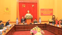 Đấu tranh hiệu quả với các quan điểm sai trái thù địch