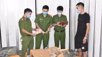 Ngăn chặn 3 tấn thực phẩm đông lạnh không hóa đơn trên đường “Nam tiến”