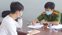 Phạt 25 triệu đồng đối với 2 “tác giả” đưa hoang tin về dịch COVID-19