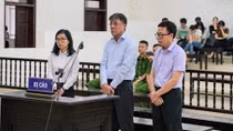 Cựu Chủ tịch PVEP không biết số tiền cấp dưới biếu từ đâu