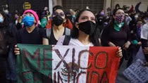 Mexico: Ông AMLO giữa "cơn bão" nữ quyền
