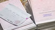 Phá đường dây mua bán hóa đơn điện tử đầu tiên