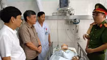 Lãnh đạo Hải Phòng thăm hỏi thượng úy CSGT bị xe máy tông trọng thương
