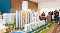 Nhà ở cao cấp chiếm số lượng áp đảo trên thị trường
