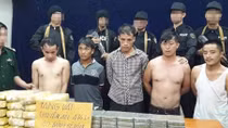 Bắt 5 đối tượng, thu 40 bánh heroin cùng 12 vạn viên ma túy tổng hợp