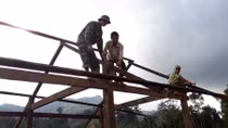 Trọn tình vẹn nghĩa với người dân Khe Chữ