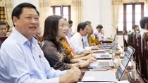 Đến lượt Quảng Trị họp không cần giấy tờ