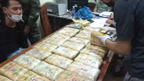 "Khui" bao tải chứa 180.000 viên hồng phiến, 1 kg MTTH, 2 bánh heroin