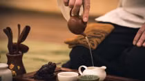 Thú uống trà của Nguyễn Tuân