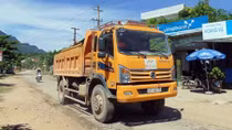 Hồi âm bài báo xe tải, xe ben chở đất đá quá tải, gây bụi làm ô nhiễm môi trường