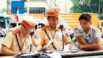 Người thế chấp phương tiện có quyền giữ bản chính đăng ký xe