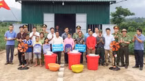 Xây nhà tặng các hộ gia đình đặc biệt khó khăn