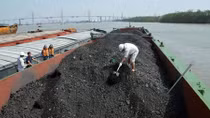 Kinh doanh than trái phép, chế tài xử lý chưa đủ tính răn đe