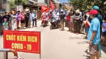 Quảng Ngãi nới lỏng giãn cách xã hội từ 0h ngày 15/7