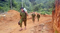 Một cán bộ Đoàn năng nổ ở Công an huyện biên giới