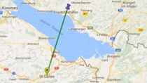 Đường bay thương mại quốc tế chỉ hơn 22km