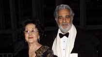 Thiên tài opera Plácido Domingo bên bờ vực vì cáo buộc tình dục