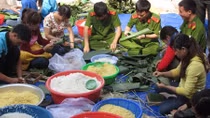 Đón Tết trong trại giam giữa rừng thẳm