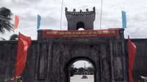 “Ru mãi bài ca bất tử đến vô cùng”