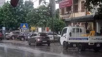 Dùng súng uy hiếp, cướp hơn 200 triệu đồng tại ngân hàng