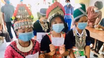 Cử tri vùng xa Nghệ An nô nức đi bầu cử sớm