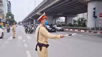 Công an TP Hà Nội: Chấn chỉnh tư thế, tác phong phục vụ nhân dân