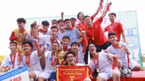 Cup Number 1 Active vô địch bóng đá học sinh THPT Hà Nội năm 2018 đã có chủ
