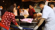 Vụ xe 7 chỗ lấn làn gây tai nạn làm 2 người tử vong, chưa thể lấy lời khai tài xế do bị thương nặng